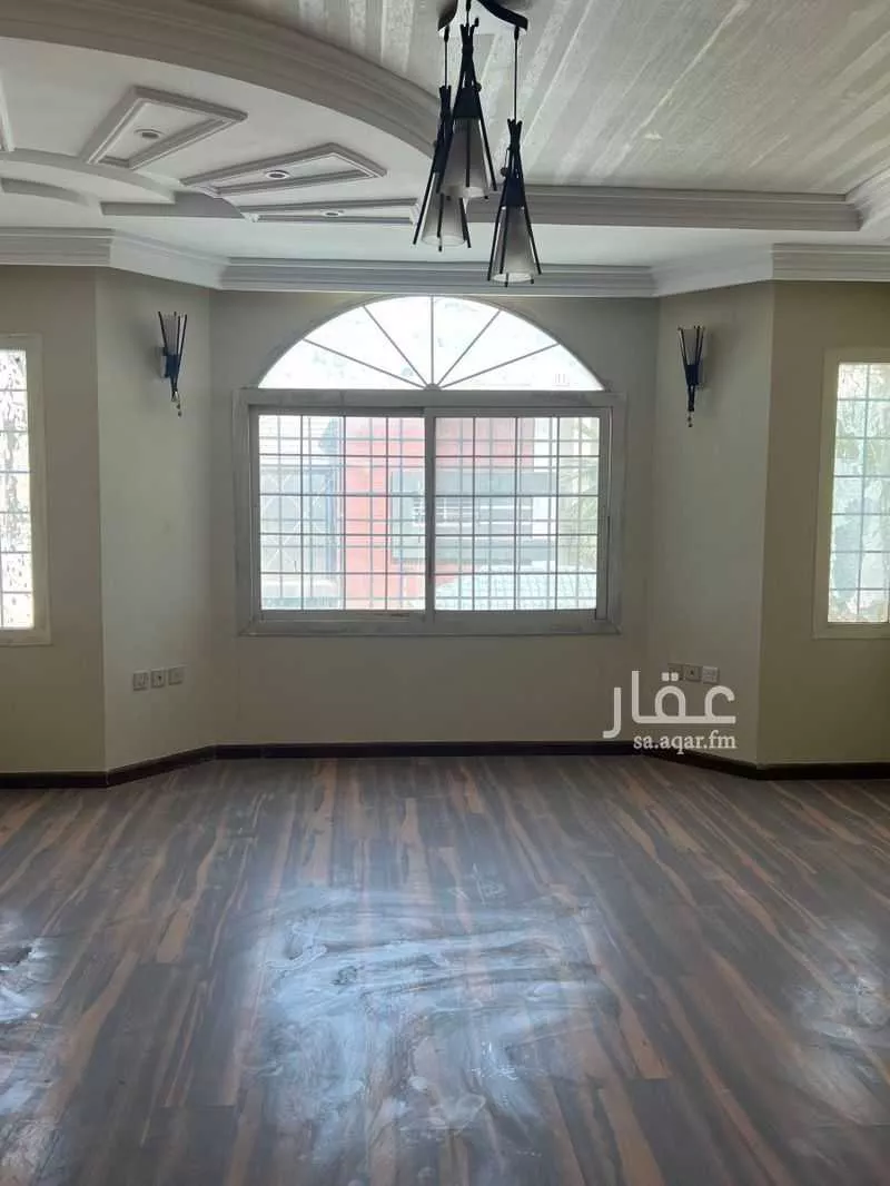 5 bedroom villa in Al Murooj, Riyadh 12