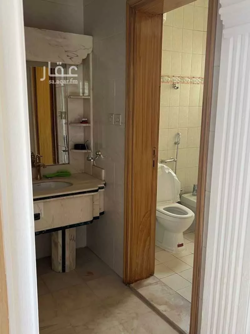 5 bedroom villa in Al Murooj, Riyadh 25