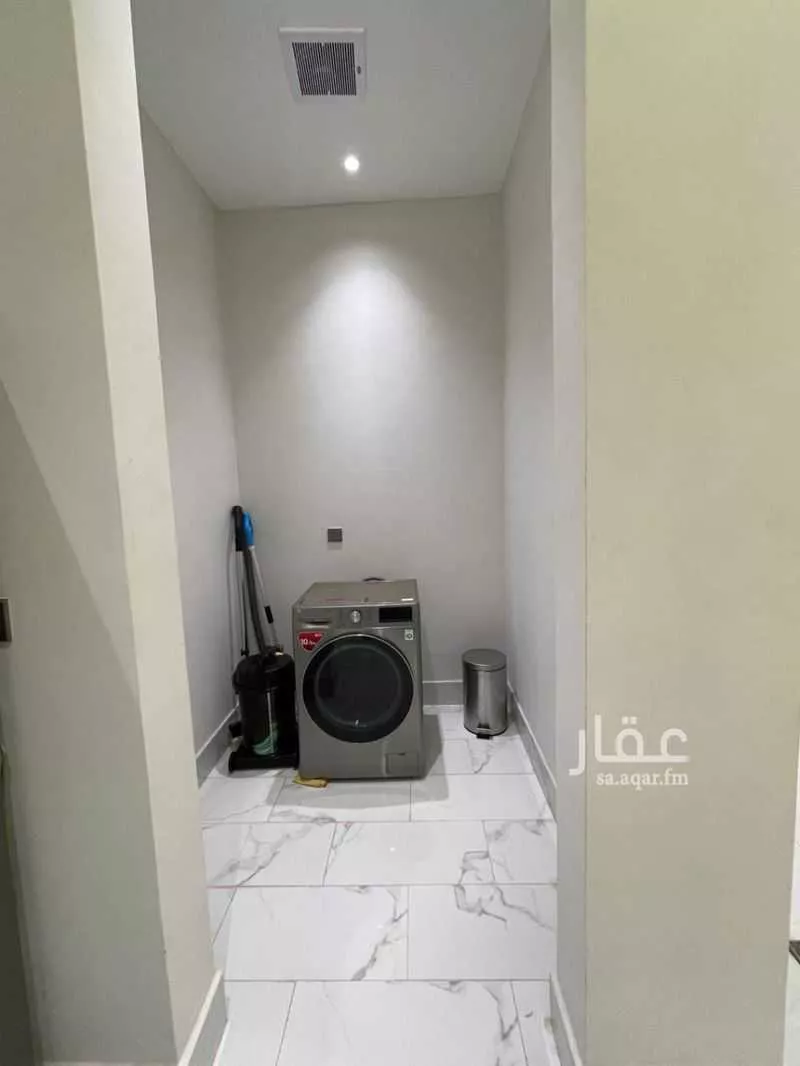 4 bedroom apartment in Al Murooj, Riyadh 16