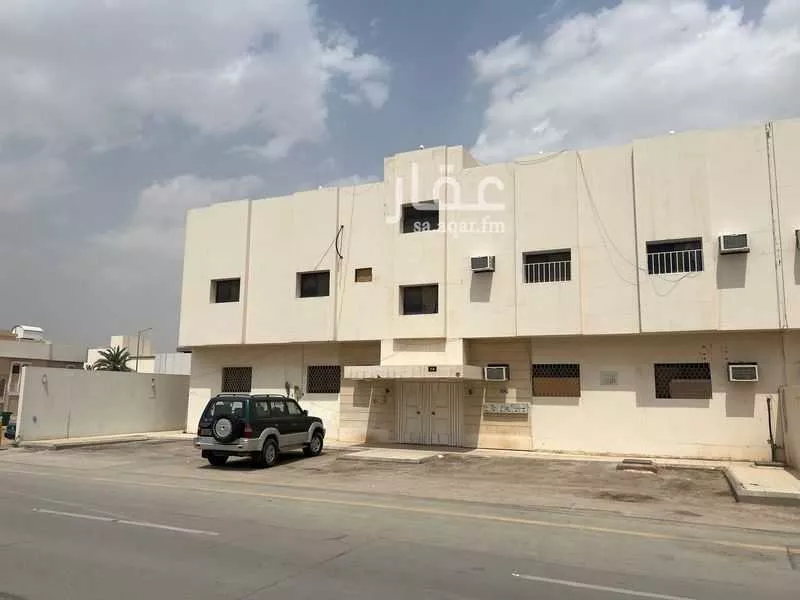 عمارة 690 م² في الروابي 2