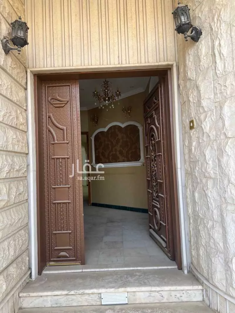 5 bedroom villa in Al Murooj, Riyadh 7