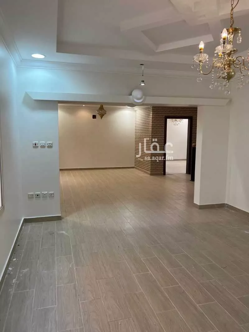 5 bedroom villa in An Nafal, Riyadh 17