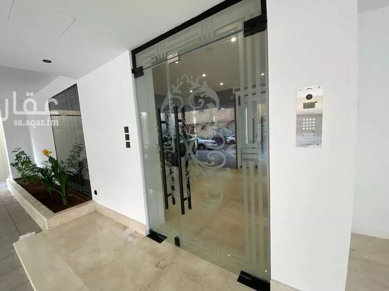 شقة 6 غرف في الروضة 4