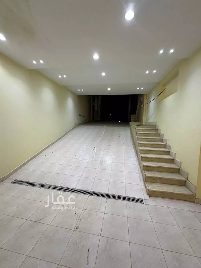 3 bedroom warehouse in Jeddah 4