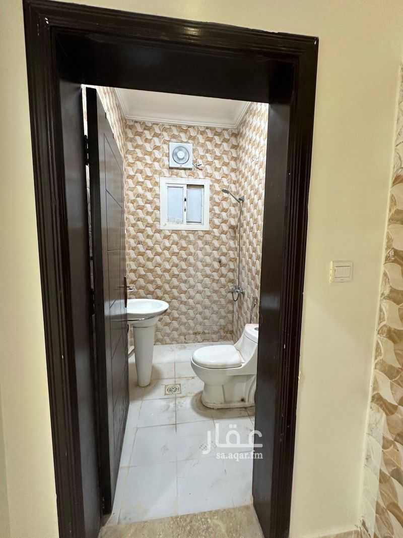 4 bedroom apartment in Al Hamdaniyah, Jeddah 13