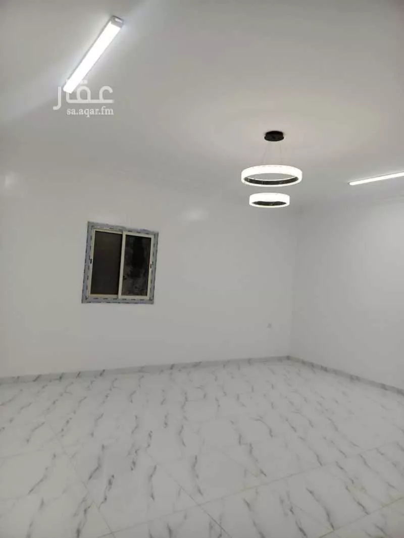 5 bedroom apartment in Al Ranuna, Madinah 6