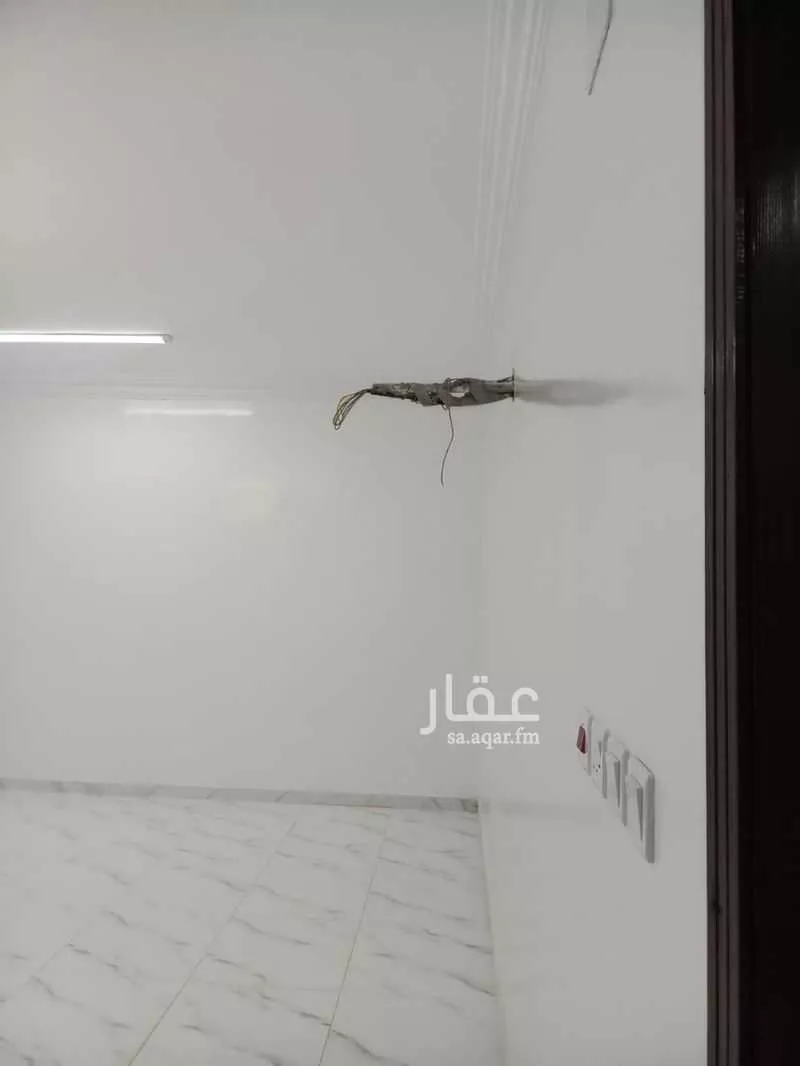 5 bedroom apartment in Al Ranuna, Madinah 7