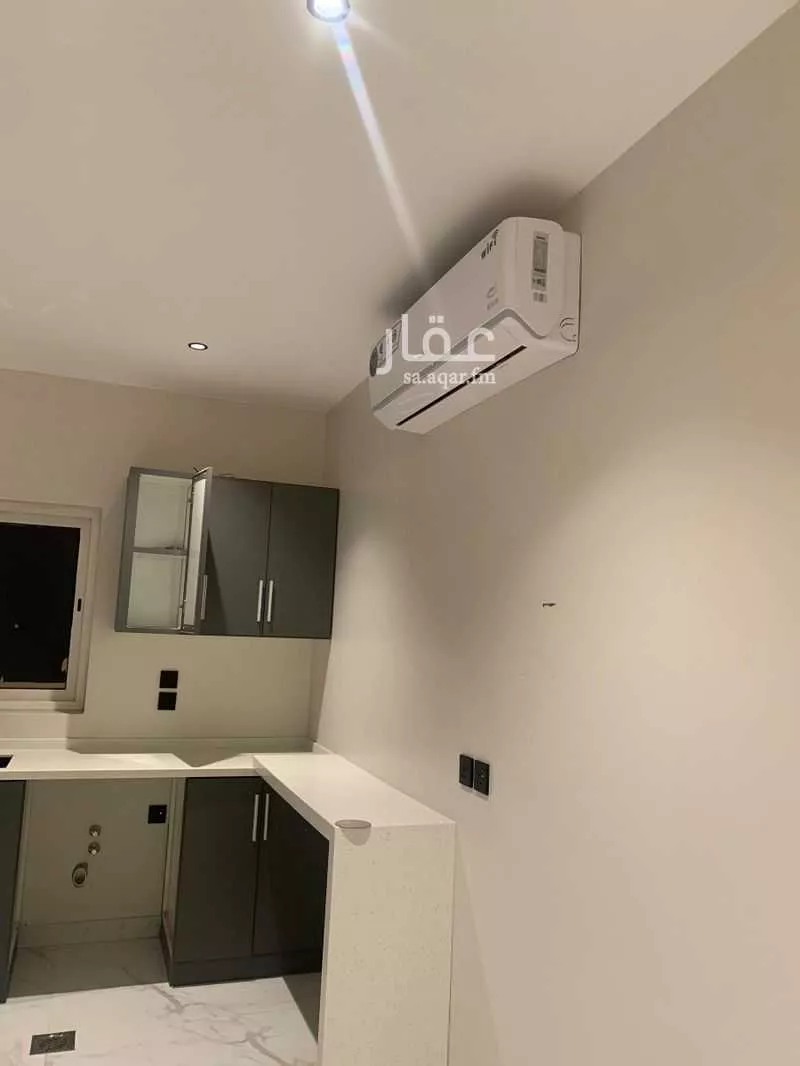 4 bedroom apartment in Al Ranuna, Madinah 5