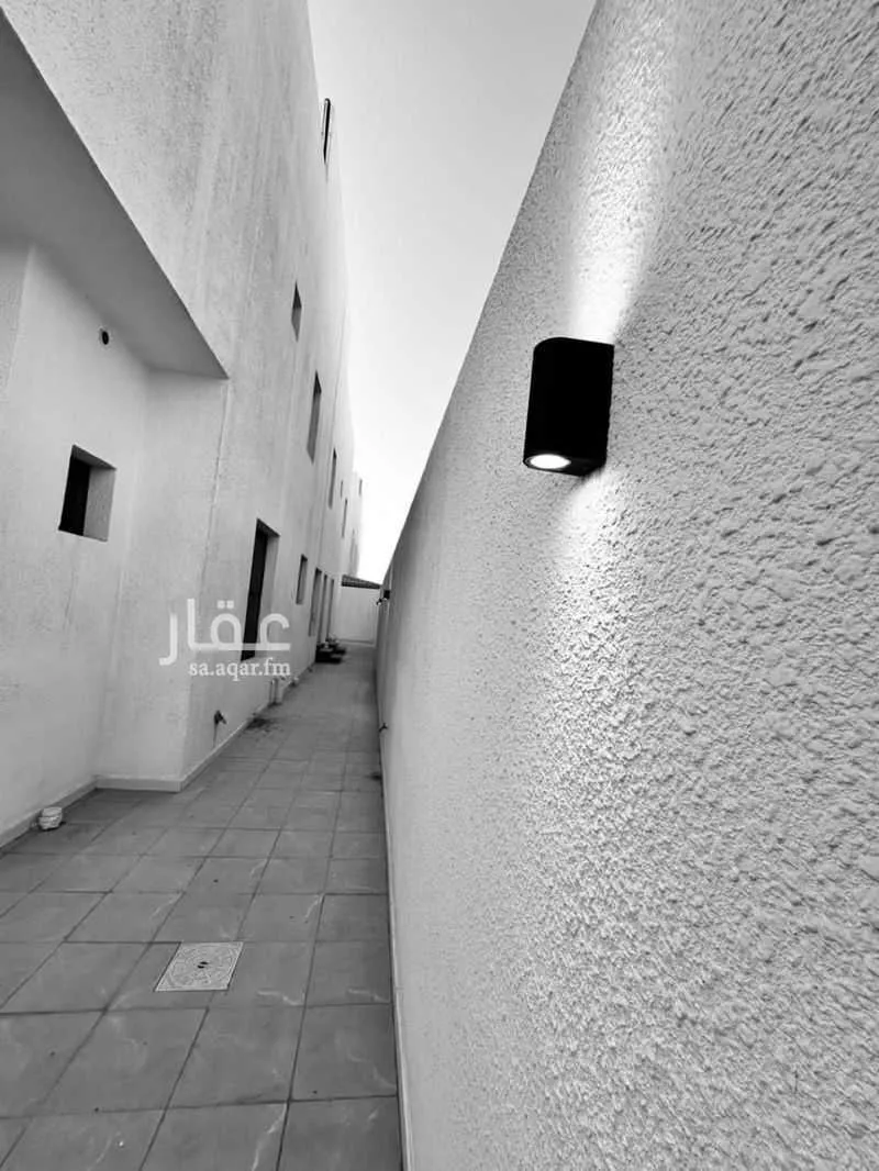 فيلا 4 غرف في المدينة الرياضية 2