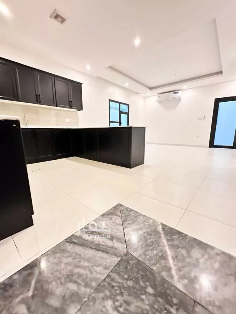 4 bedroom villa in Al Rakah Ash Shamaliyah, Eastern Province 8