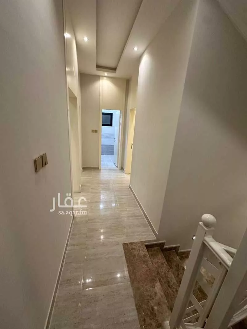 5 bedroom villa in Ar Rakah Al Janubiyah 2