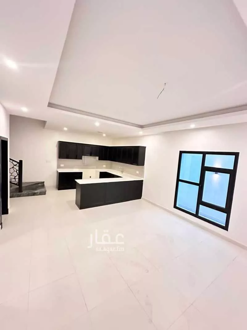 4 bedroom villa in Al Rakah Ash Shamaliyah, Eastern Province 10
