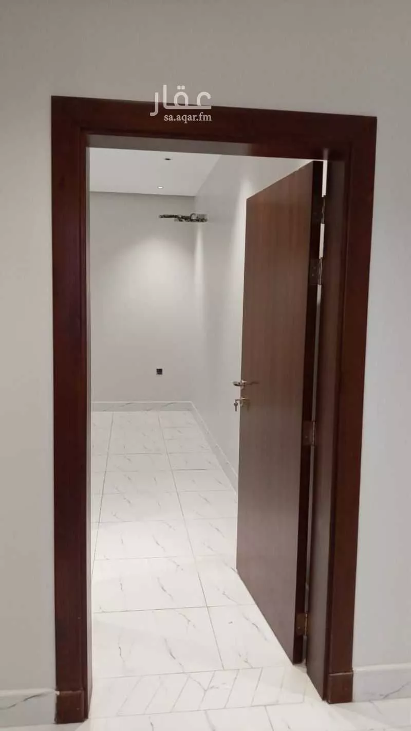 5 bedroom apartment in Al Wurud, Jeddah 4