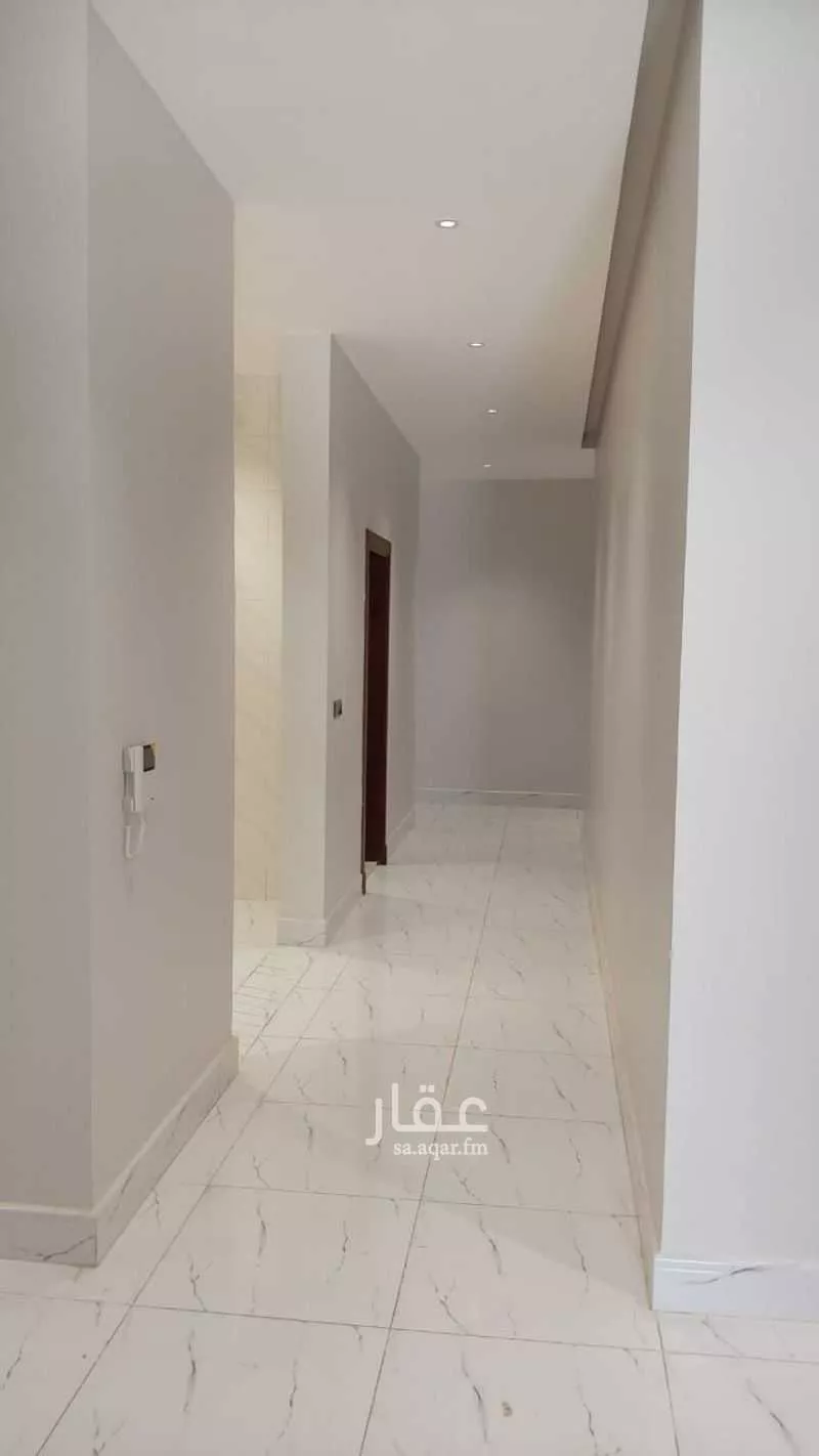 5 bedroom apartment in Al Wurud, Jeddah 6