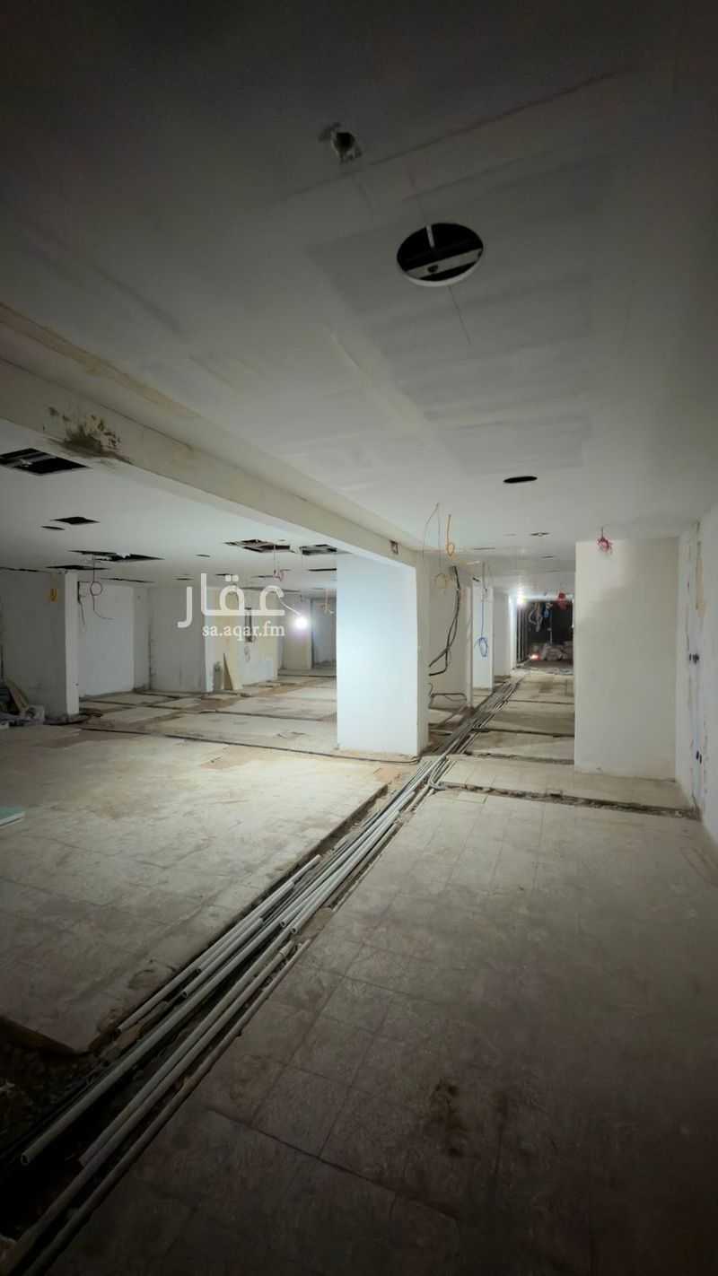 shop in Al Sharafiyah, Jeddah 7