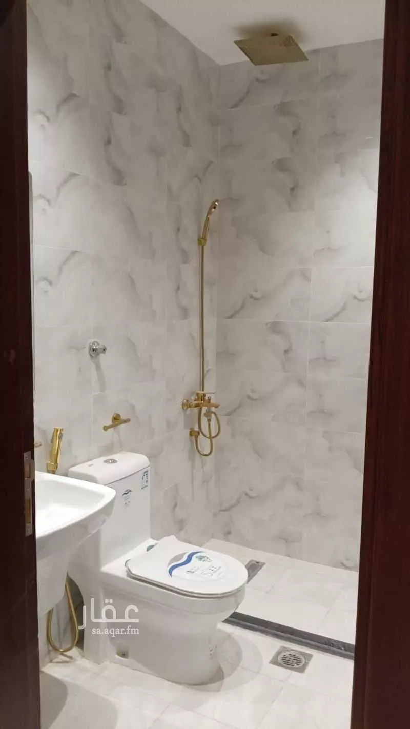 5 bedroom apartment in Al Wurud, Jeddah 8