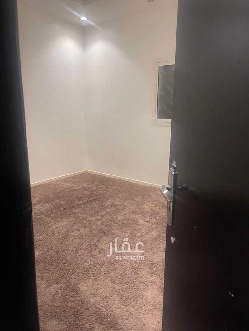 4 bedroom apartment in Granada, Riyadh 7