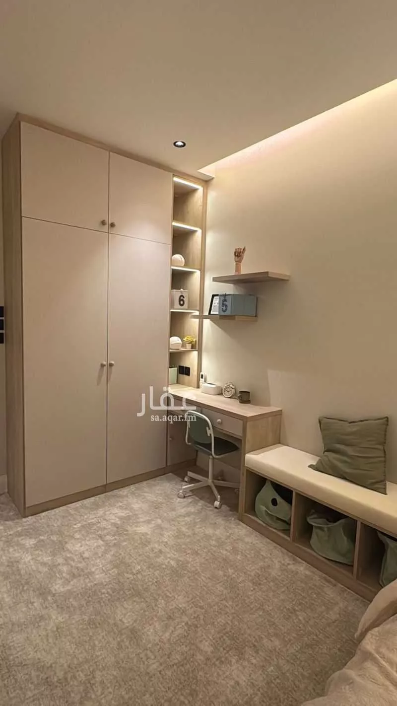 3 bedroom apartment in Al Nuzhah, Riyadh 14