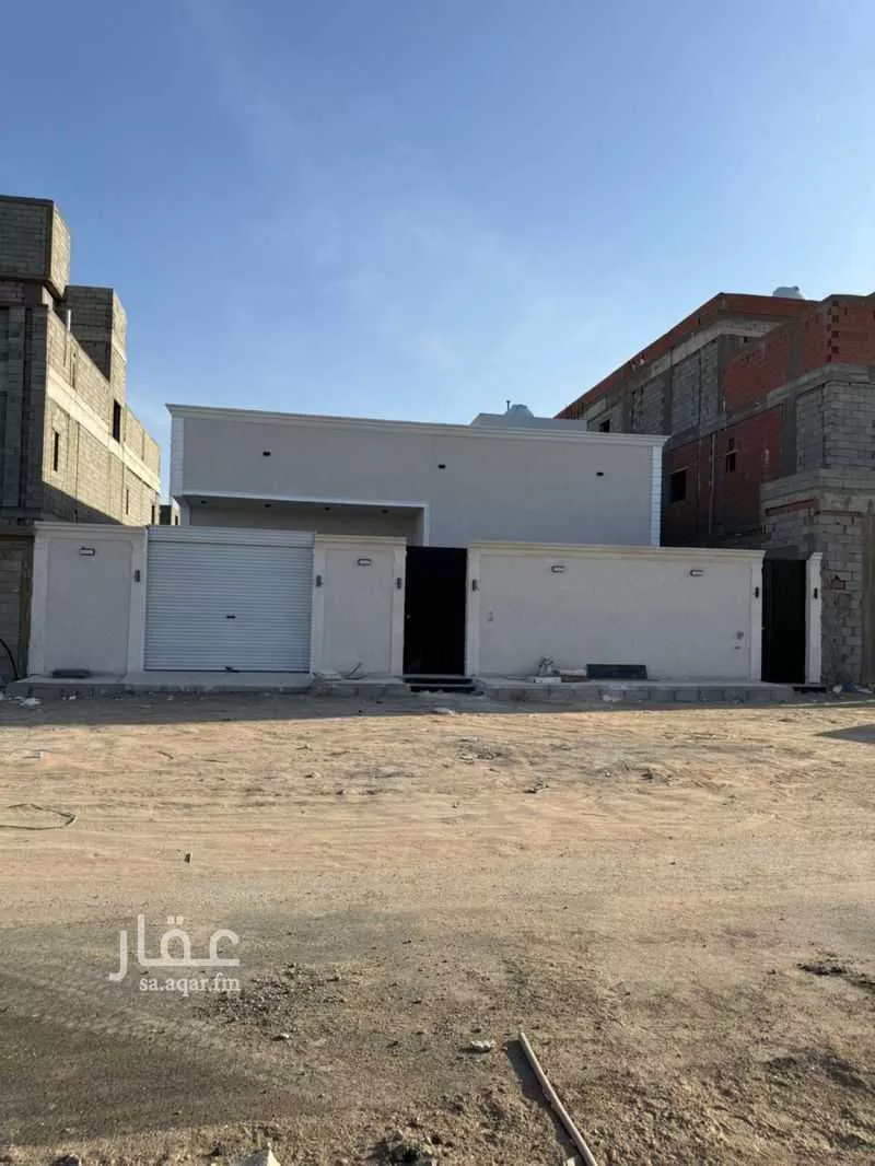 دور 4 غرف في الملك فهد