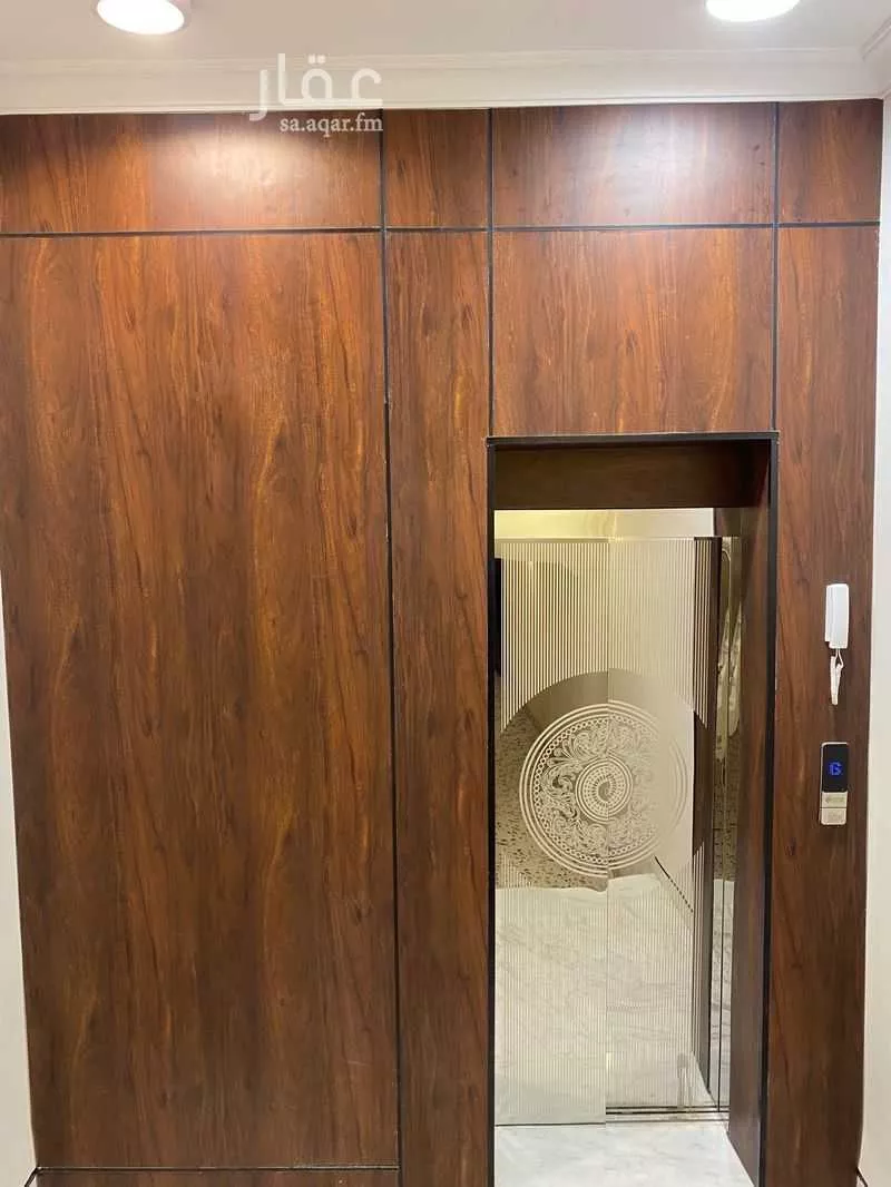 فيلا 5 غرف في الدفاع 2