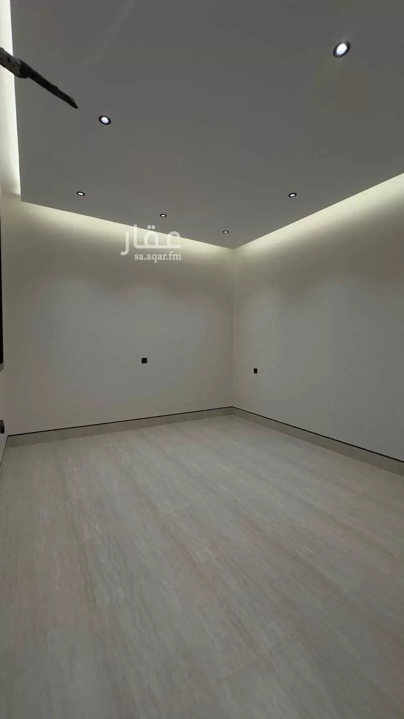 3 bedroom apartment in Al Difa, Madinah 11