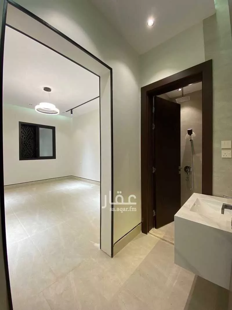 فيلا 5 غرف في الدفاع 3