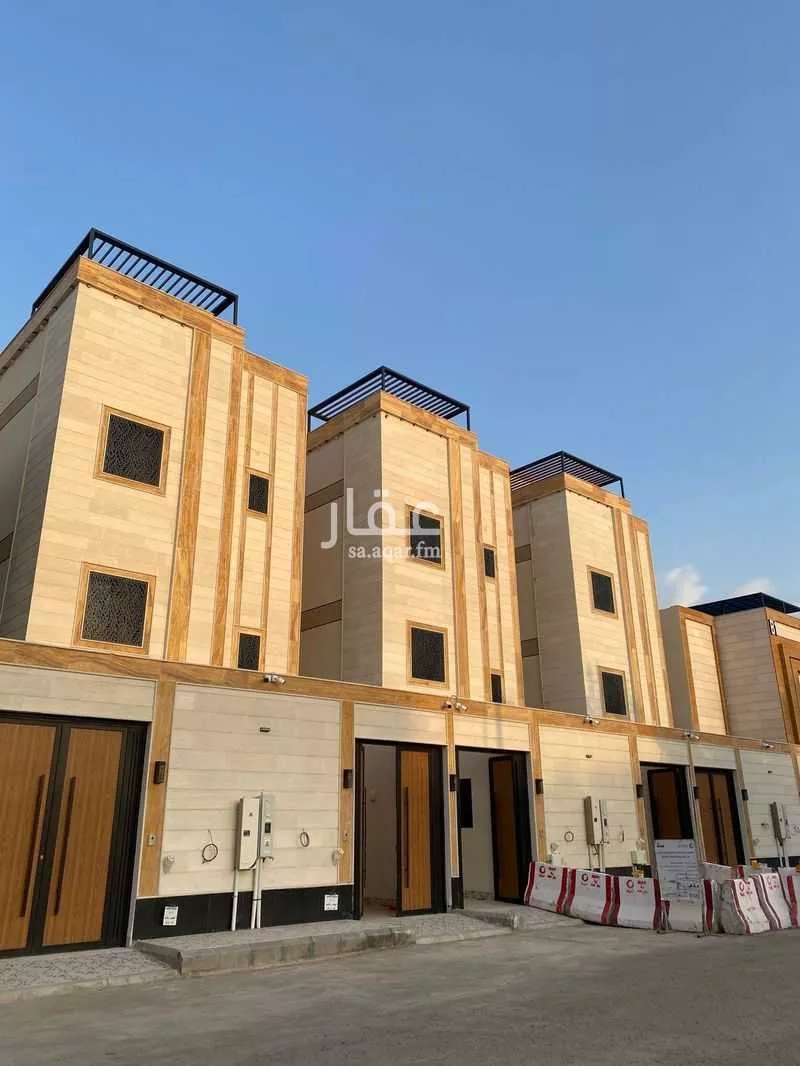 شقة 5 غرف في الدفاع 1