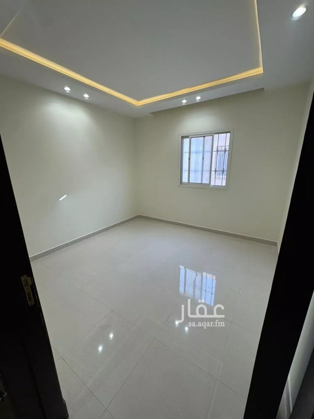 شقة 3 غرف في الرمال 3