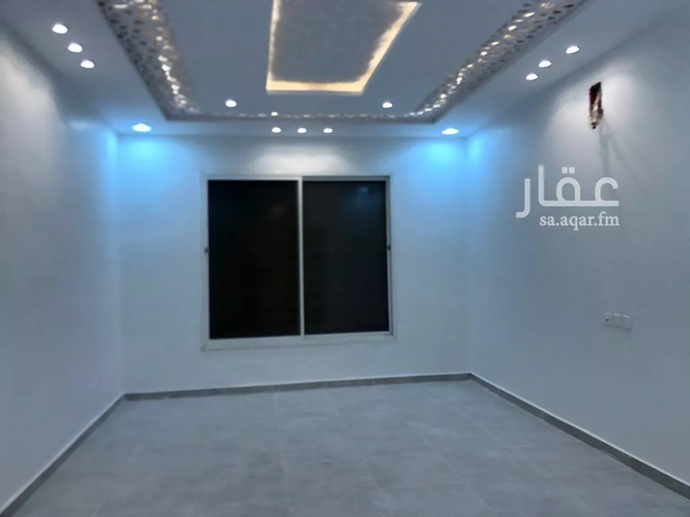 فيلا 10 غرف في الرمال 1