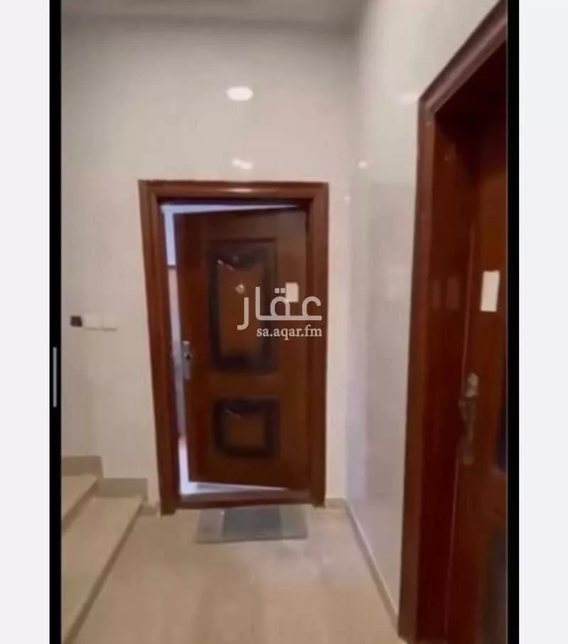 3 bedroom floor in Al Yaqout 4