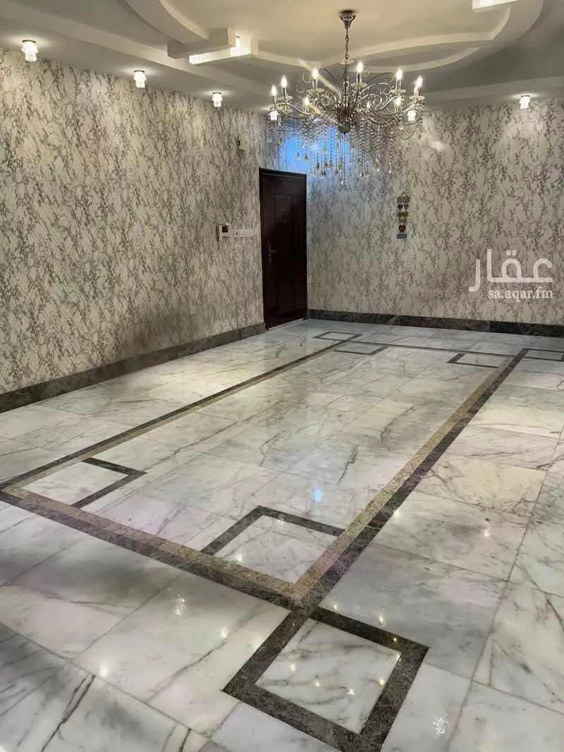 5 bedroom villa in Al Yaqout, Jeddah 9