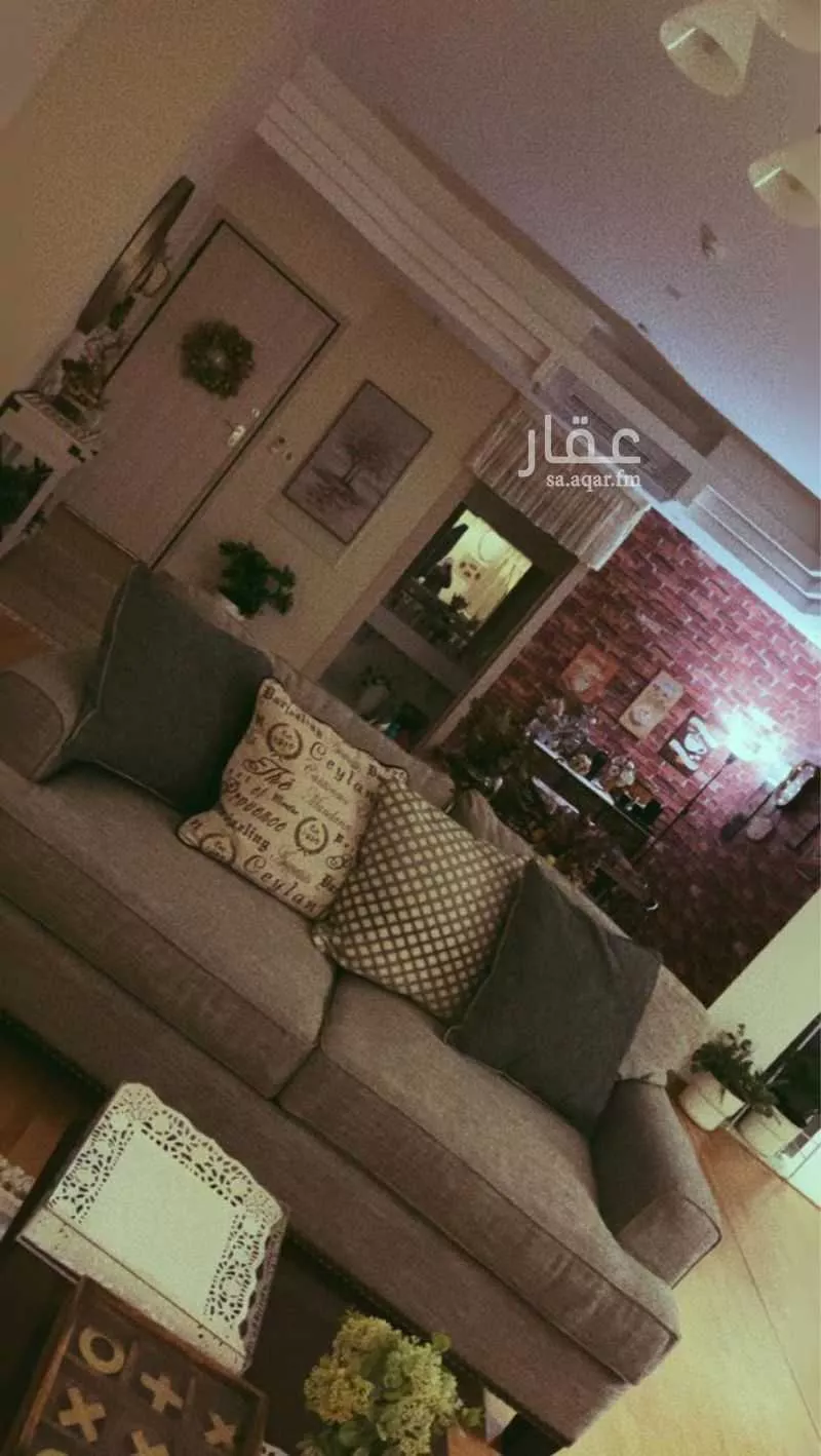 شقة 5 غرف في الصفا 5