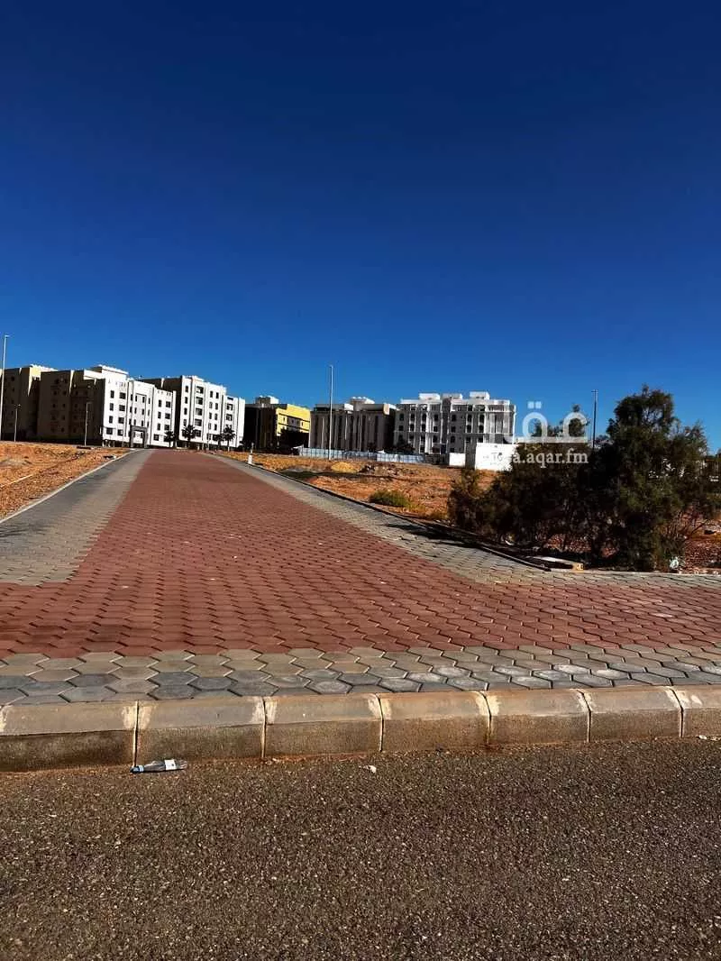 900 sqm land in Taibah 3