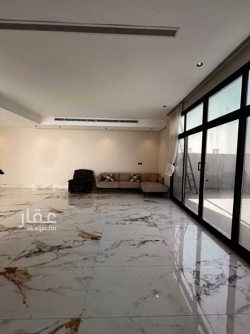 5 bedroom villa in Al Sawari 4