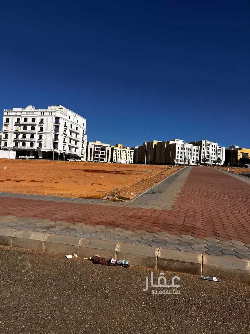 أرض 1073 م² في طيبة 1