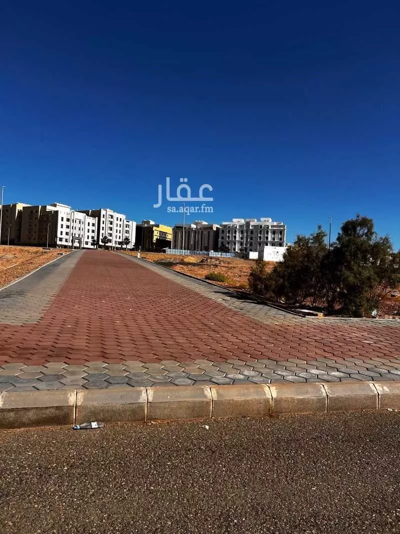 أرض 1073 م² في طيبة 3