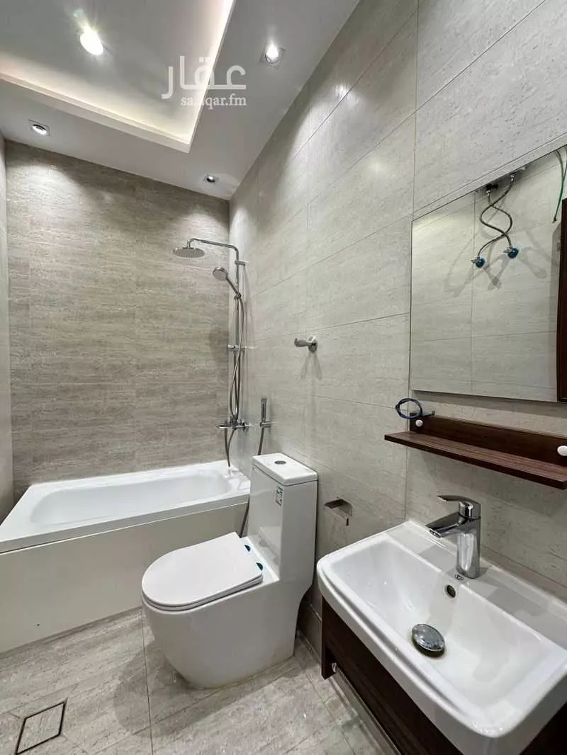 4 bedroom apartment in Ayn Al Khayf, Madinah 14