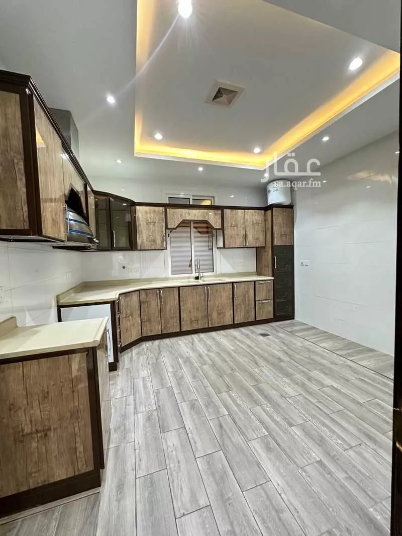 4 bedroom apartment in Mudhainib, Madinah 8
