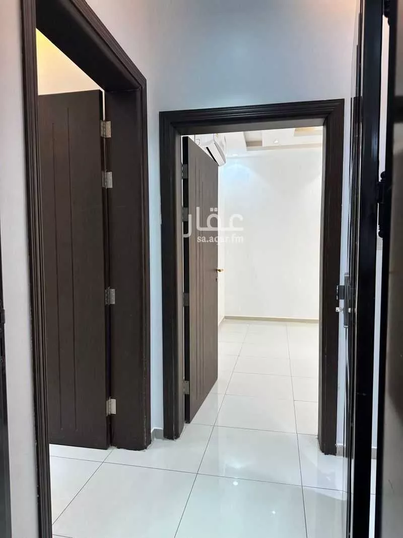 4 bedroom apartment in Mudhainib 1