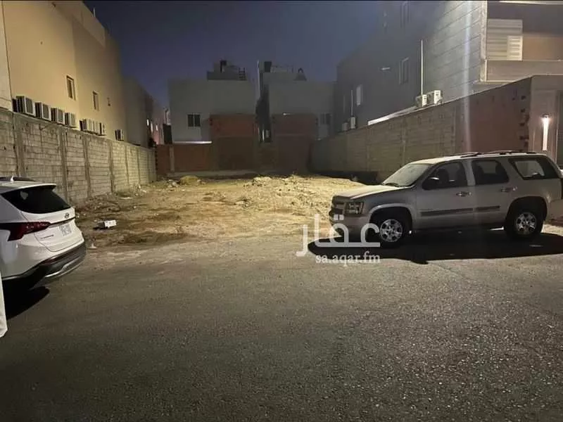 أرض 449 م² في الصالحية 2