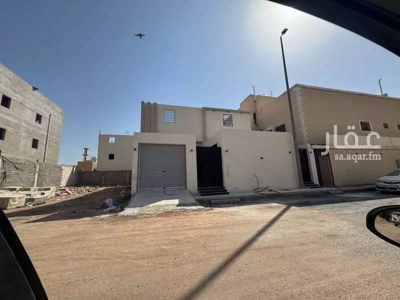 دور 6 غرف في السكة الحديدية 3