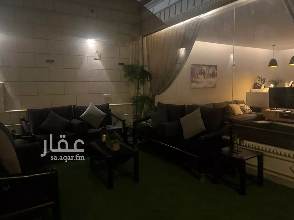 فيلا 6 غرف في الروضة 3