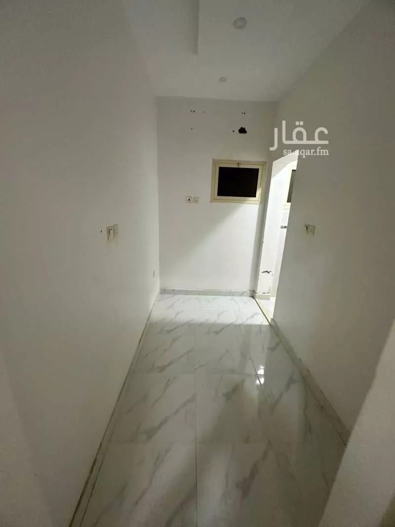 عمارة 682 م² في الندى 4