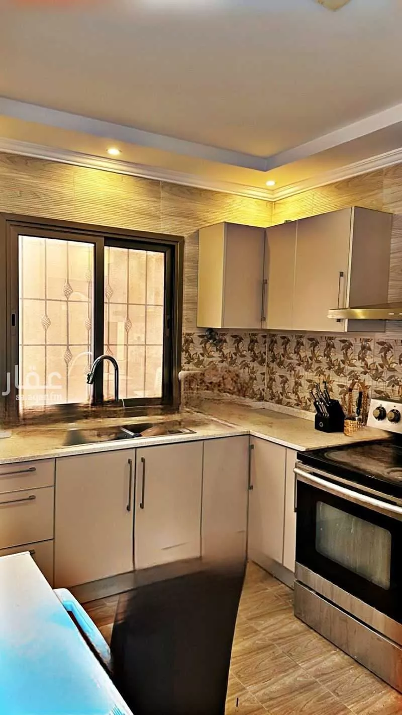 فيلا 11 غرف في البحيرة 5