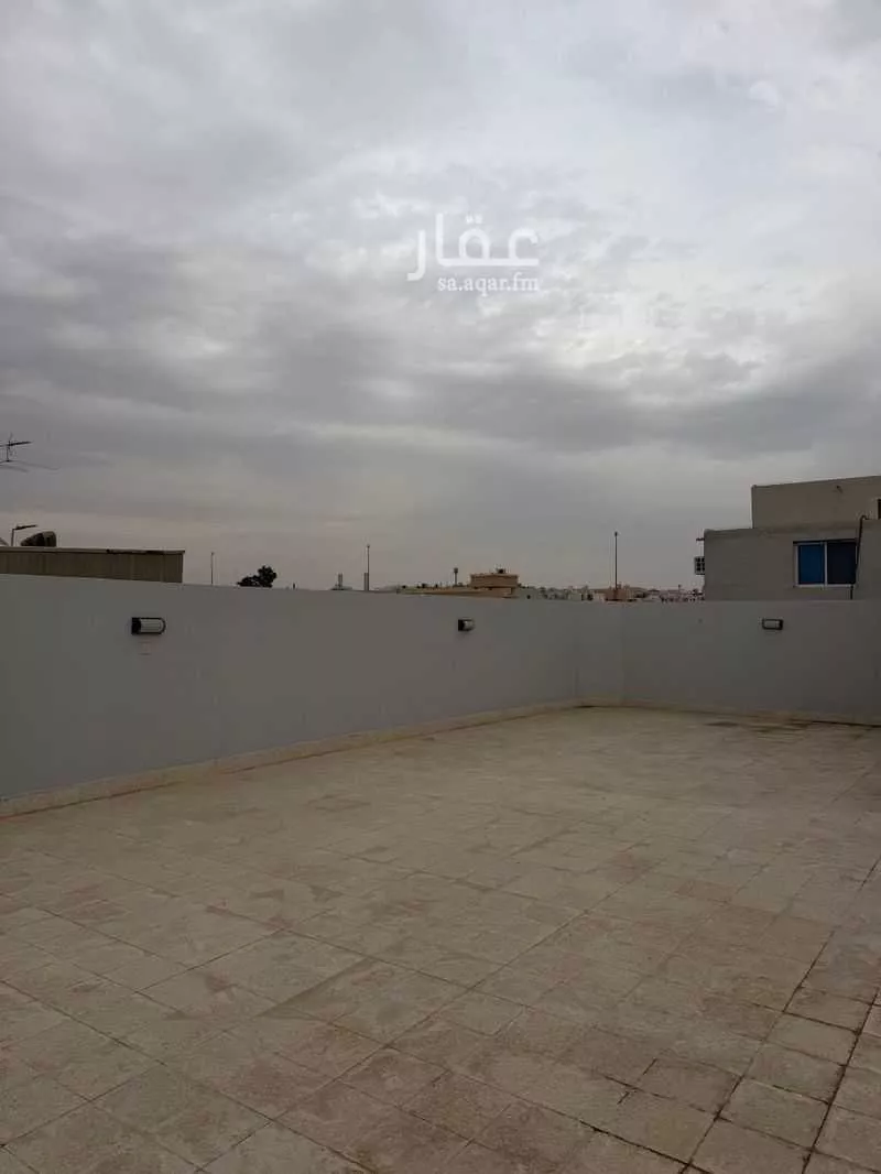 7 bedroom villa in Al Maseef, Riyadh 9