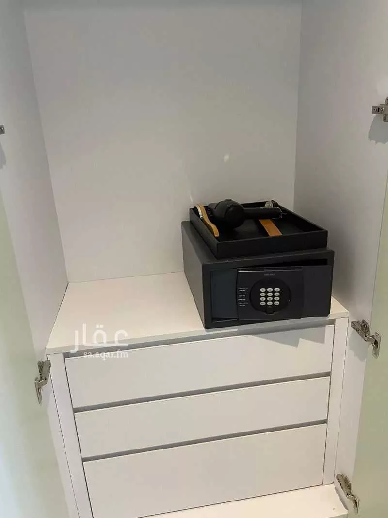 4 bedroom apartment in Al Olaya, Riyadh 14