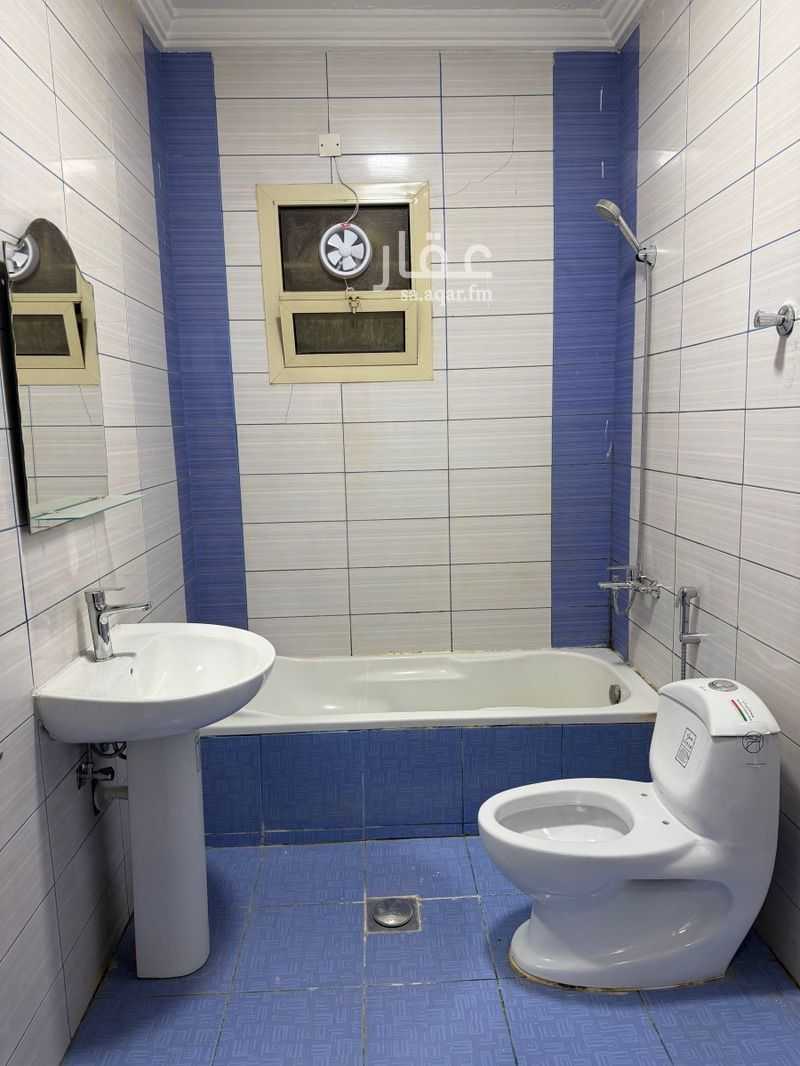4 bedroom apartment in King Abdul Aziz, Riyadh 10