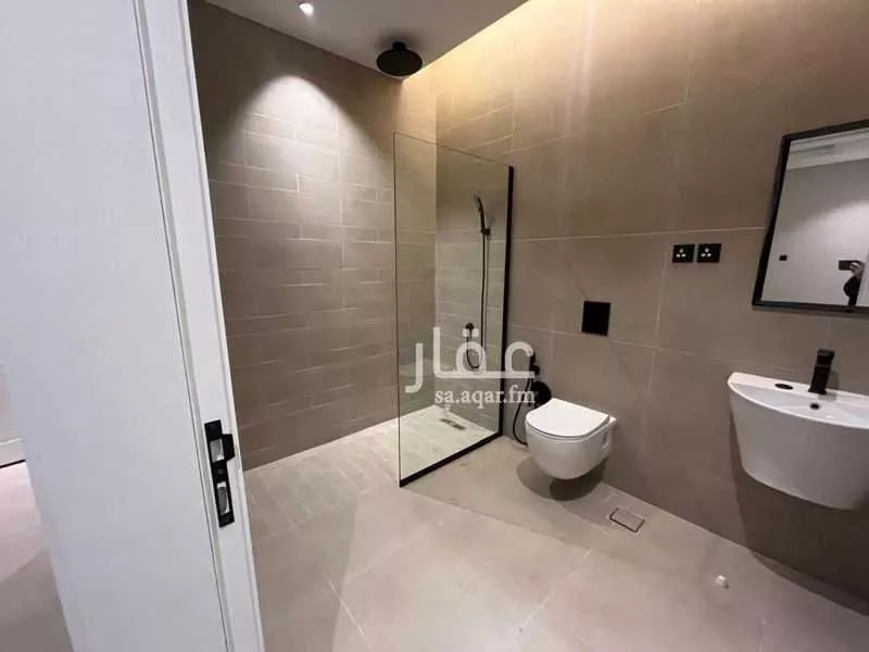 3 bedroom apartment in Al Olaya, Riyadh 6