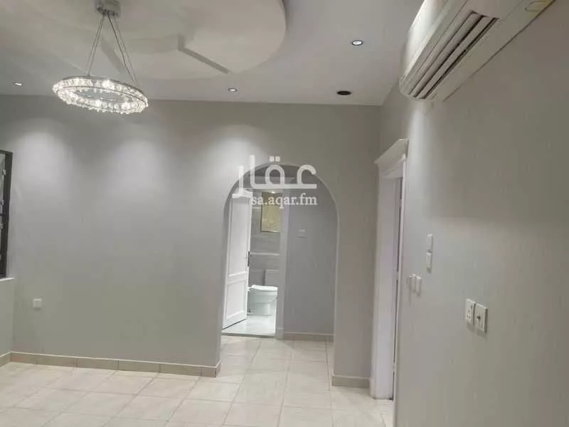 4 bedroom floor in Al Rabwa 1