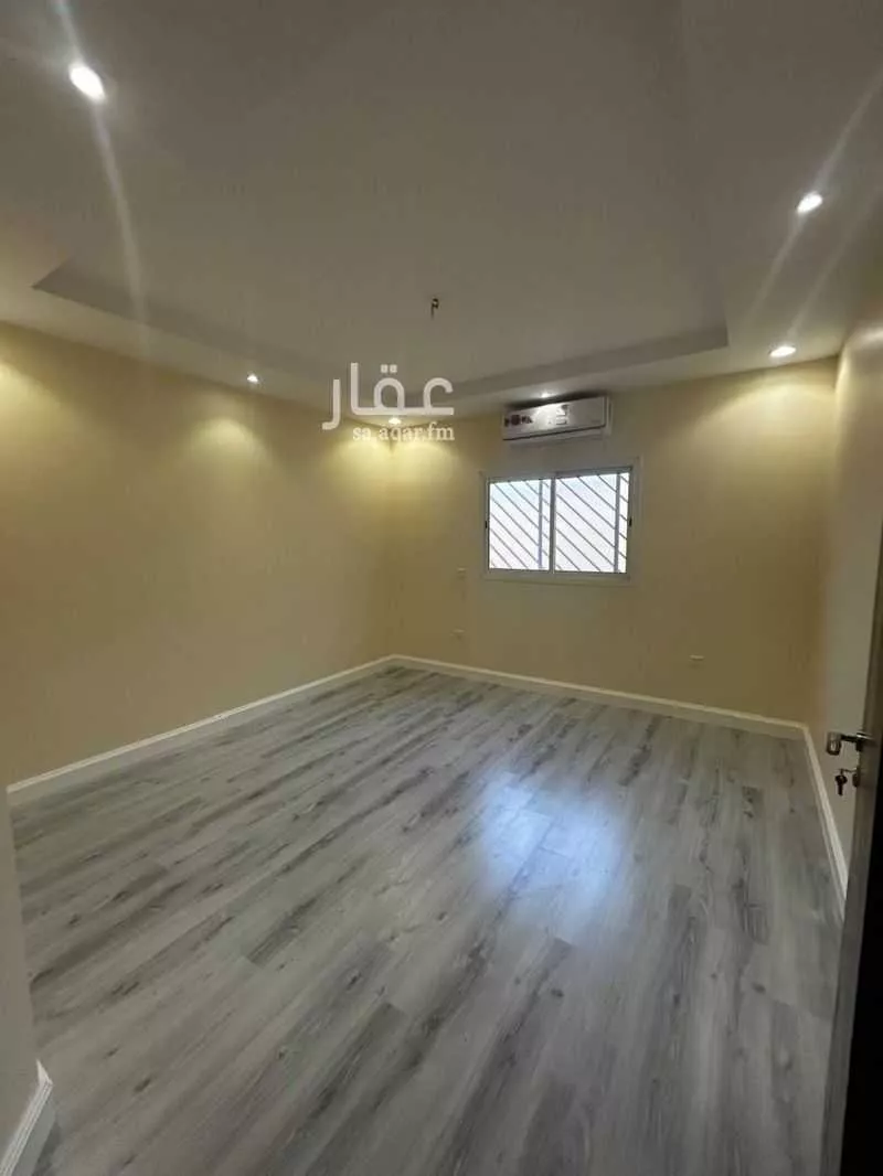 عمارة 312 م² في عرقة 1